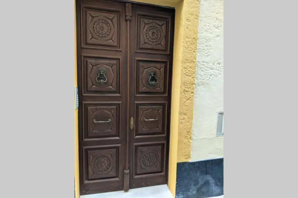 Lindo Apartamento En El Centro Historico De Cadiz 0*,
